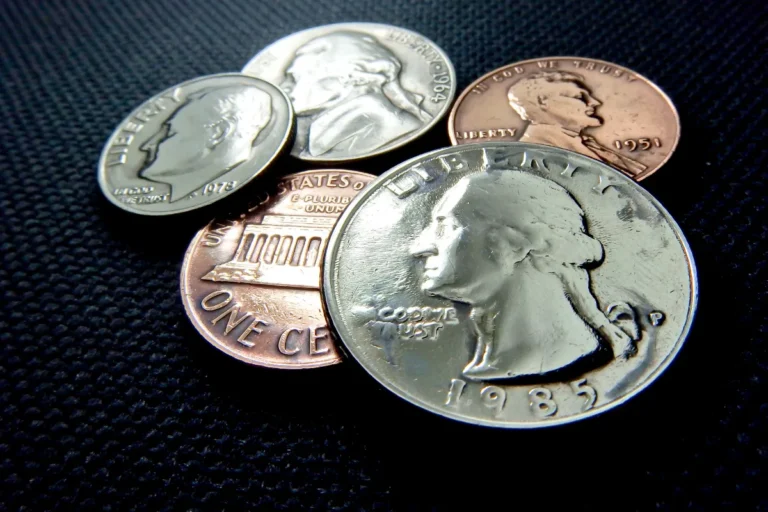 Rare Bicentennial Quarter Worth Nearly $25k: 5 More Worth Over $1,000💲
