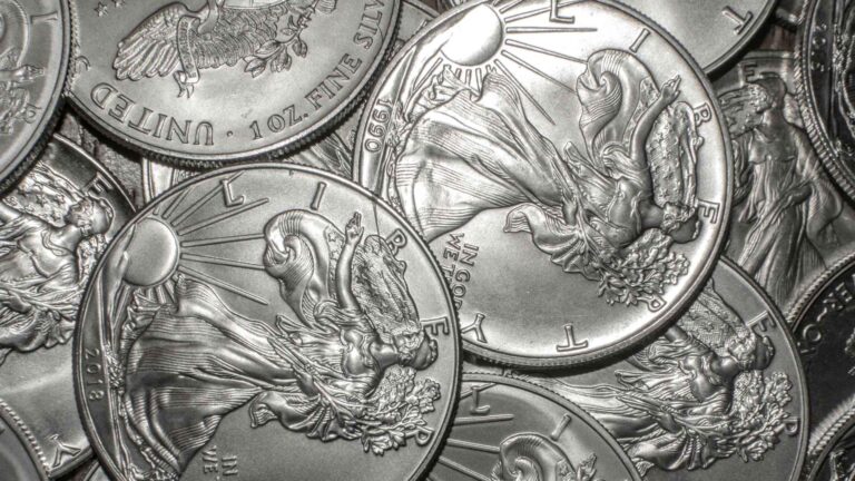 Rare Bicentennial Quarter Worth Nearly 💲29 Million USD: 9 More worth over 💲199,999